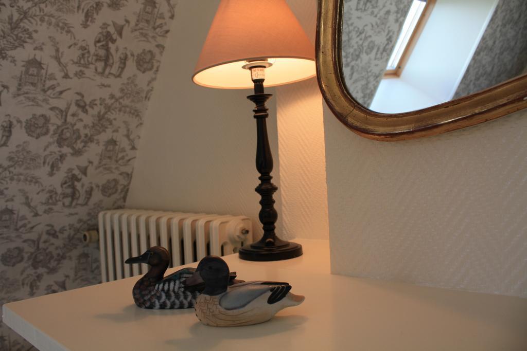 Logis Les Remparts Bed & Breakfast Bayeux Ngoại thất bức ảnh